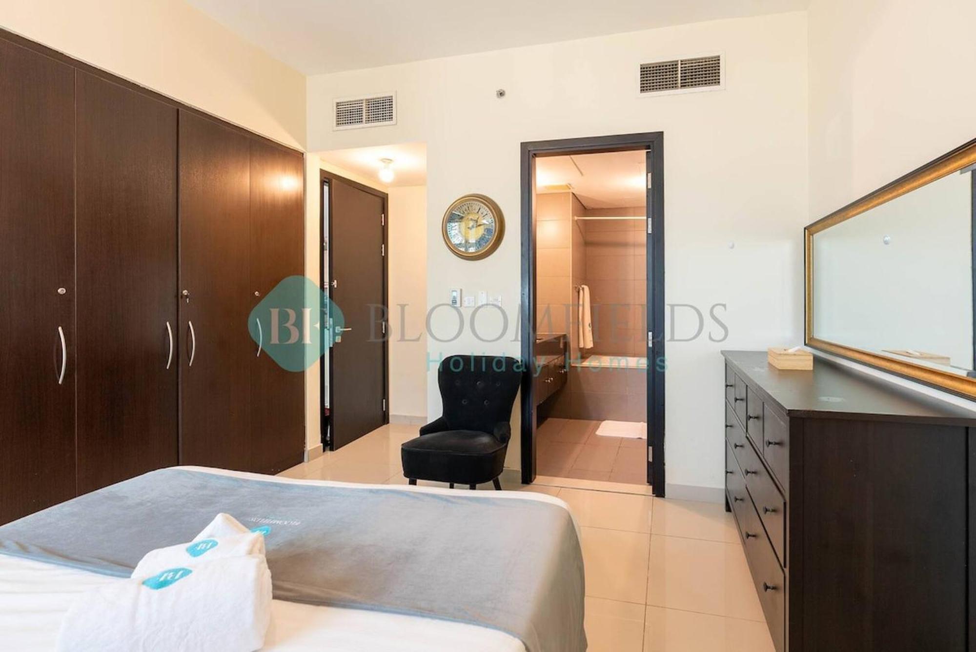Bloomfields Pristine 1br In Tala Tower Al Reem *